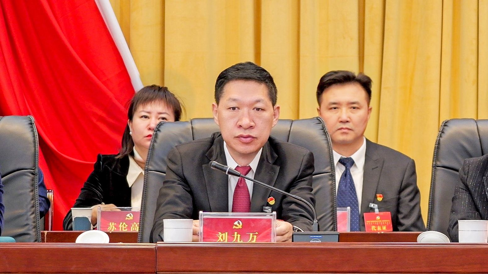 5B07E7C2F42149E02E240DAF88E_A40D54F5_2EF73