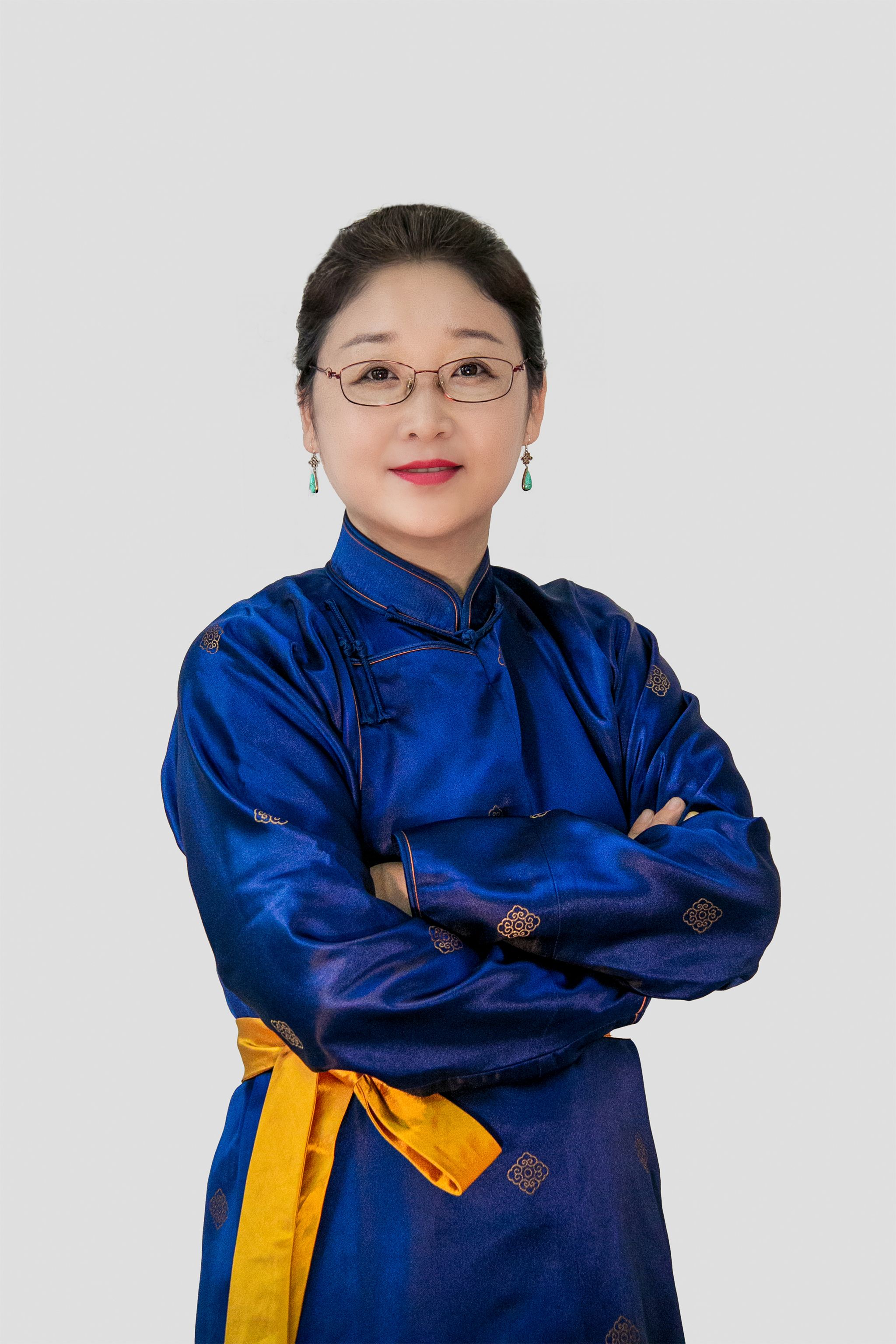 于鹰小我简介